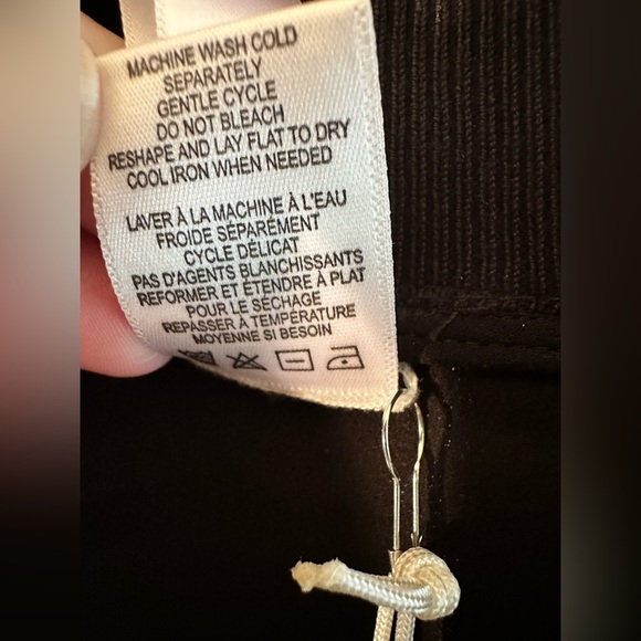 NWT WYNNE LAYERS Medium Black Sheer Long Zippered Tunic Jacket Pocket Hidden Zip - Picture 14 of 16